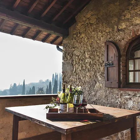 Collina Di Borgo San Mattia Farm stay Verona